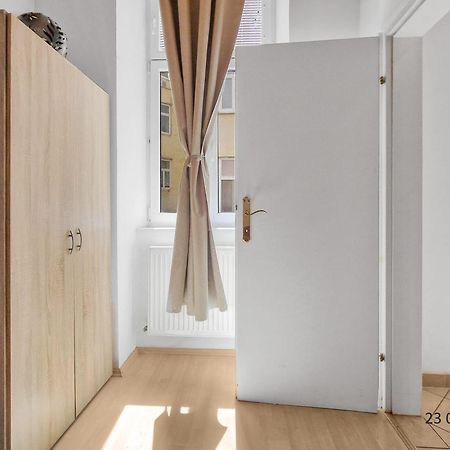 Four-Bedroom, Four King-Size Comfort Viena Exterior foto